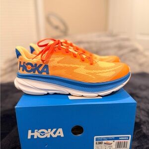 Hoka Clifton